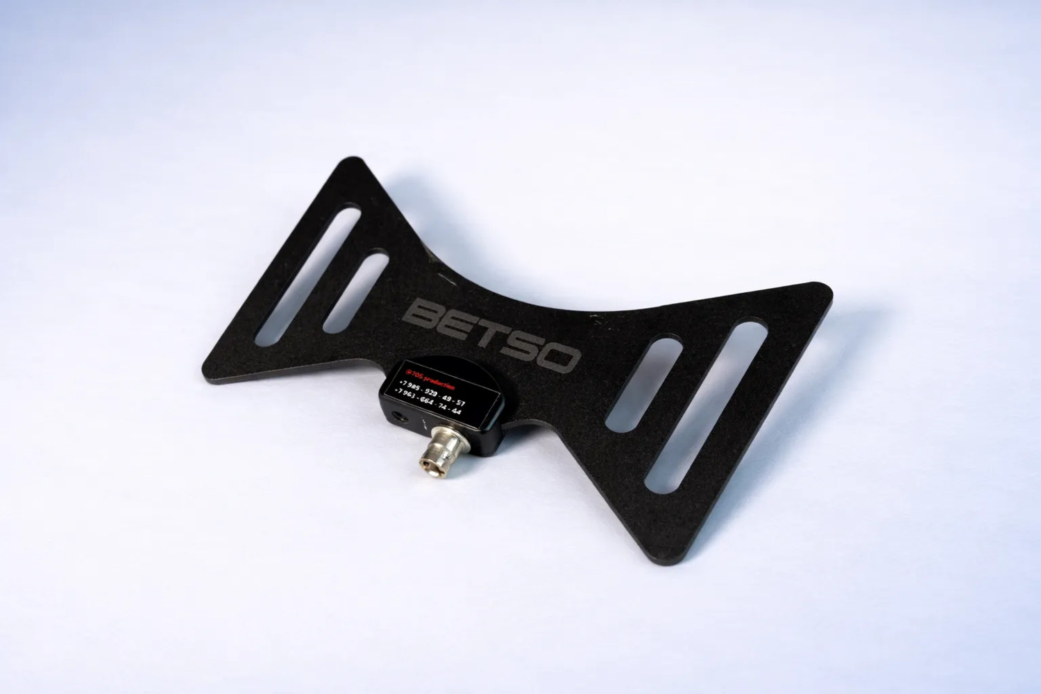 <span style="font-weight: bold;">Betso Bowtie</span>